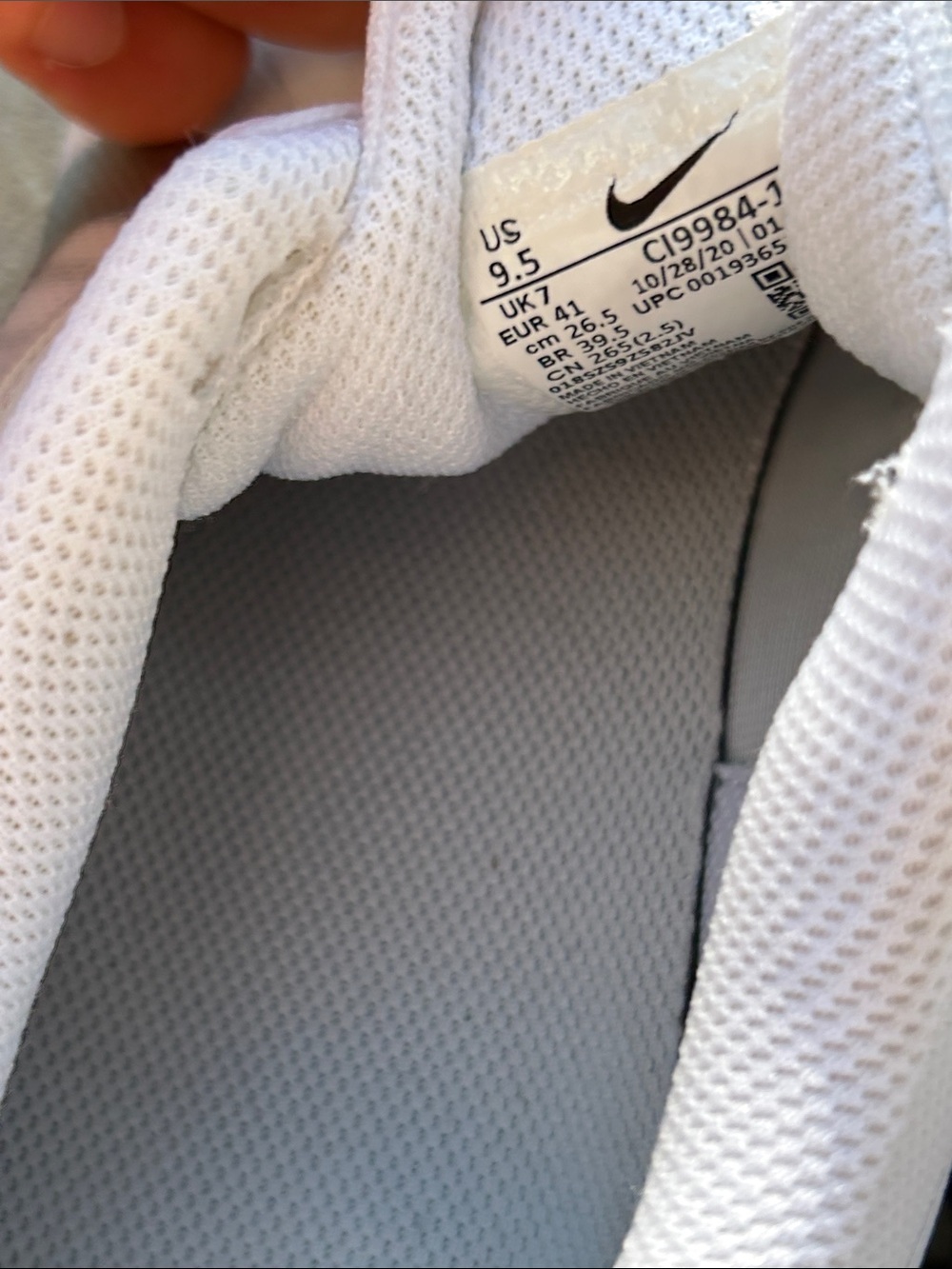 Nike Downshifter 10 Women's Running Shoes White Silver Size 9.5 CI9984-100 - Picture 6 of 7
